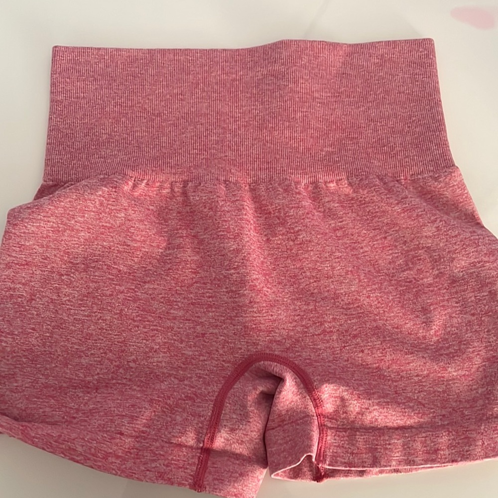 Seamless workout shorts